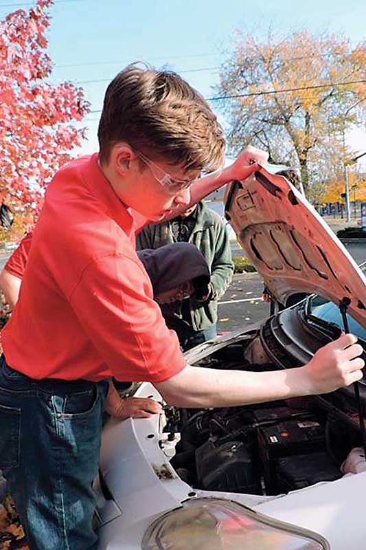 Image for Students Offer Free Auto Checks