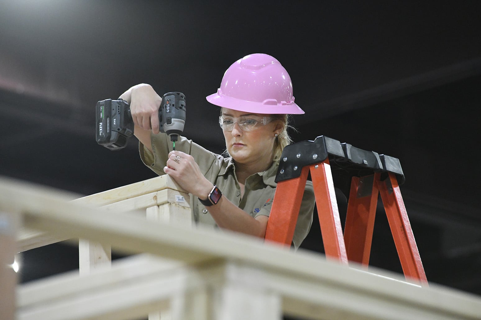 Open image in modal}