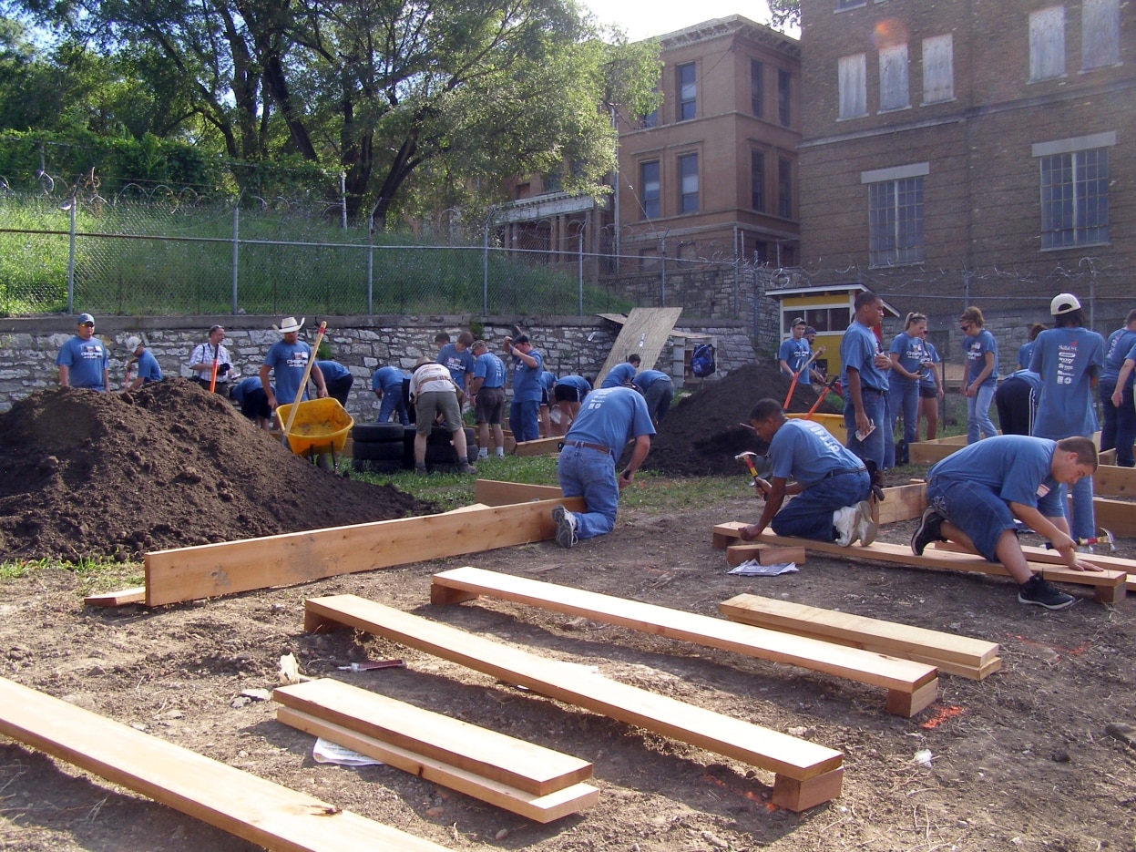 Open image in modal}